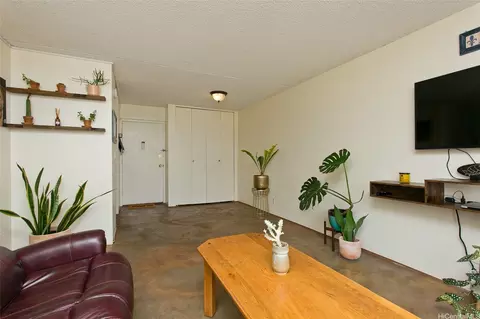 400 Hobron Ln #3212, Honolulu, HI 96815