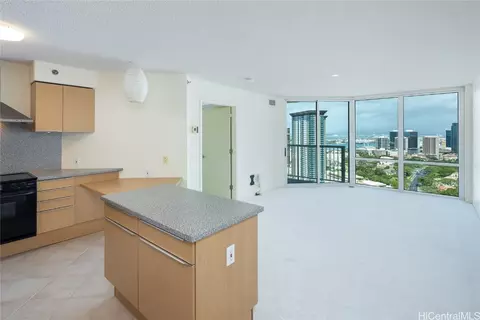 801 S King St #3806, Honolulu, HI 96813