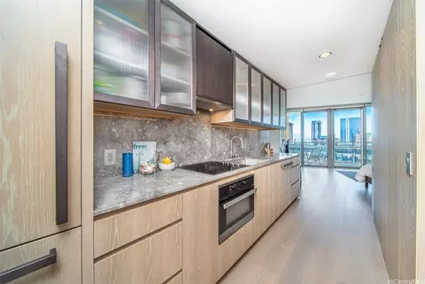 1000 Auahi St #1105, Honolulu, HI 96814