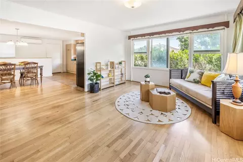 3155 Lincoln Ave, Honolulu, HI 96816