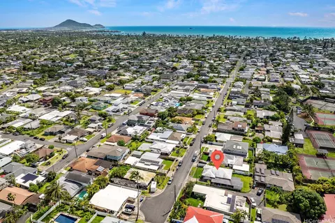 619 Olomana St, Kailua, HI 96734