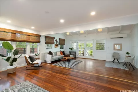 156 N Kalaheo Ave, Kailua, HI 96734