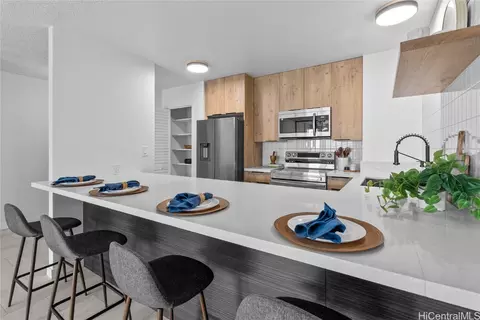 55 S Kukui St #D2101, Honolulu, HI 96813