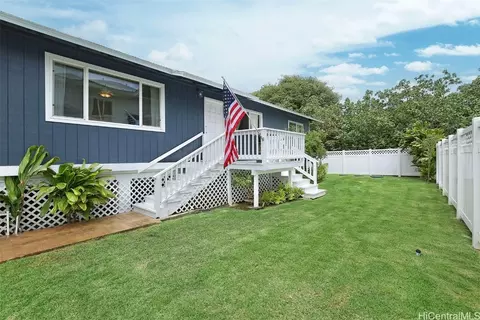53-692 Kamehameha Hwy, Hauula, HI 96717