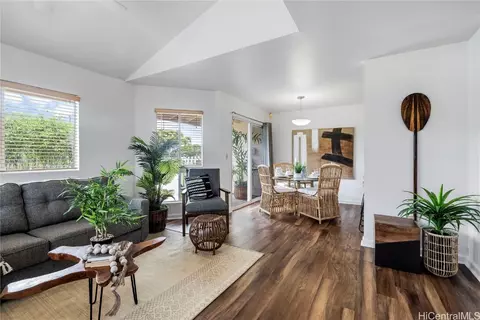 94-835 Lumiauau St #K101, Waipahu, HI 96797