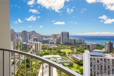 469 Ena Rd #3410, Honolulu, HI 96815