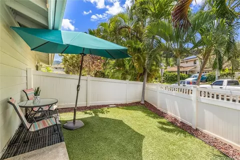 87-1022 Kaiamekala St, Waianae, HI 96792