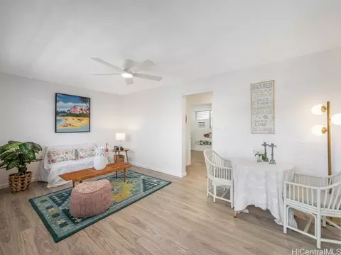 623 Mcneill St #211, Honolulu, HI 96817