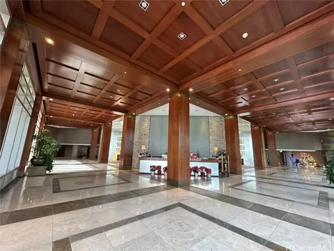 1177 Queen St #3707, Honolulu, HI 96814