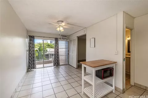 1459 Pele St #209, Honolulu, HI 96813
