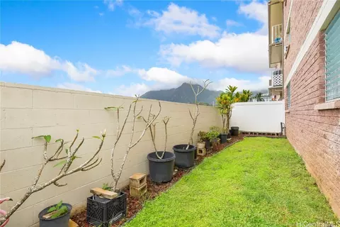 45-342 Lilipuna Rd #108, Kaneohe, HI 96744