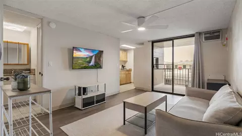 1415 Liholiho St #403, Honolulu, HI 96822