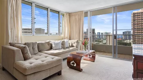 1515 Ward Ave #906, Honolulu, HI 96822