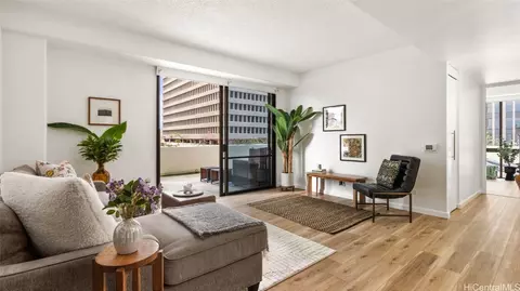 225 Queen St #7G, Honolulu, HI 96813