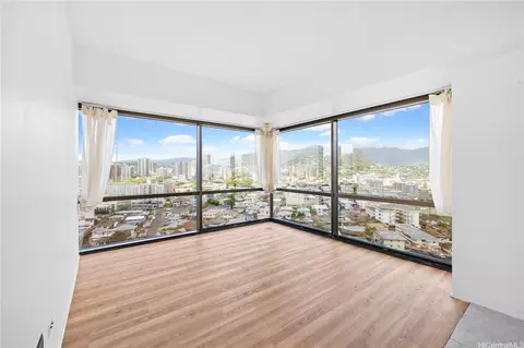 1750 Kalakaua Ave #1611, Honolulu, HI 96826