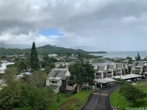 46-034 Puulena St #723, Kaneohe, HI 96744
