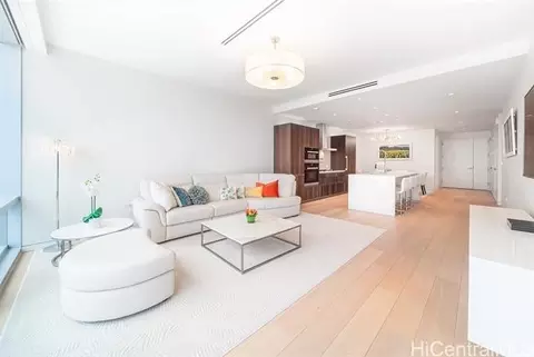1118 Ala Moana Blvd #2203, Honolulu, HI 96814