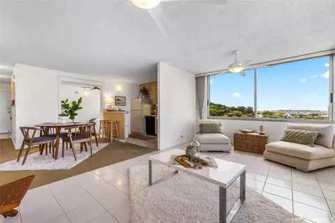 1545 Nehoa St #901, Honolulu, HI 96822