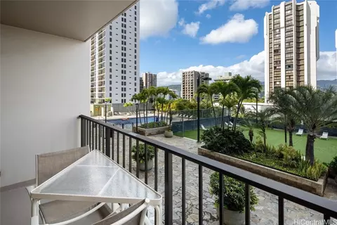 229 Paoakalani Ave #709, Honolulu, HI 96815