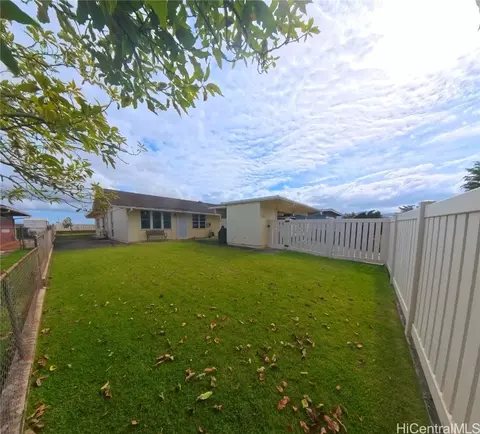 94-385 Makalu Loop, Mililani, HI 96789