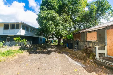 2360 Wilson St, Honolulu, HI 96819