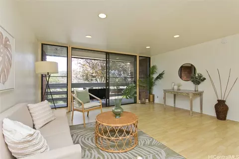 333 Aoloa St #408, Kailua, HI 96734