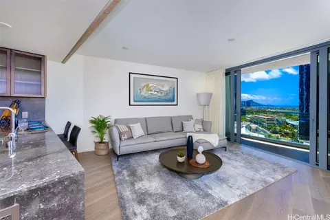 1000 Auahi St #1304, Honolulu, HI 96814