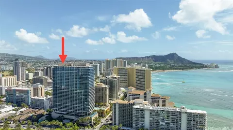 223 Saratoga Rd #1106, Honolulu, HI 96815