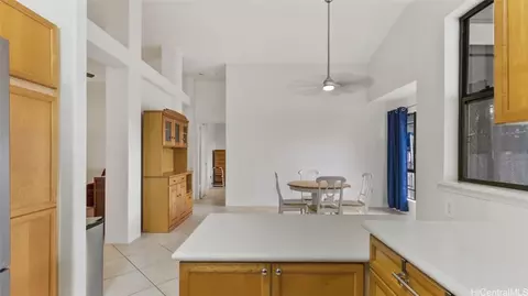94-1054 Mawaho St, Waipahu, HI 96797