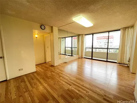 2499 Kapiolani Blvd #3603, Honolulu, HI 96826
