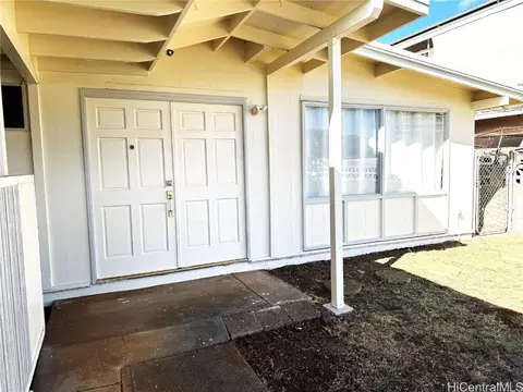 94-331 Paiwa St, Waipahu, HI 96797