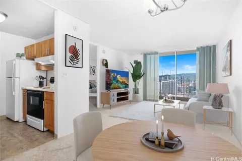 400 Hobron Ln #3310, Honolulu, HI 96815