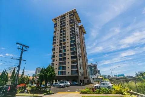 1314 Victoria St #1404, Honolulu, HI 96814