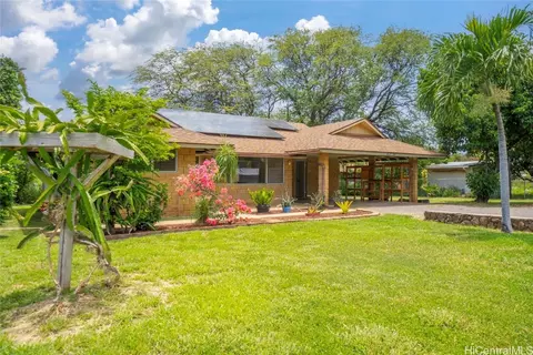 84-755 Hanalei St #B, Waianae, HI 96792