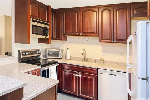 95-273 Waikalani Dr #D905, Mililani, HI 96789