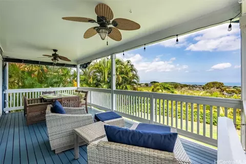 92-6056 Kalemakapii St, Kapolei, HI 96707