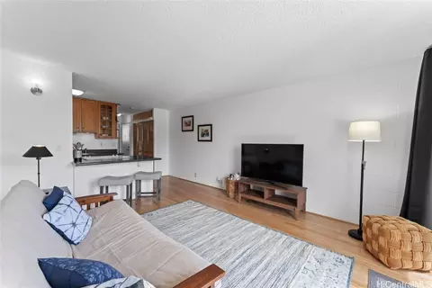 1717 Citron St #409, Honolulu, HI 96826
