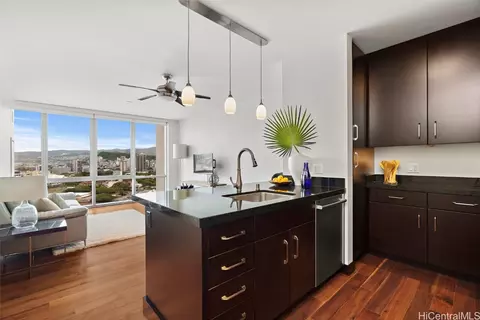 1189 Waimanu St #2307, Honolulu, HI 96814