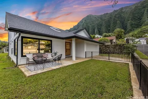 47-644 Nukupuu St, Kaneohe, HI 96744