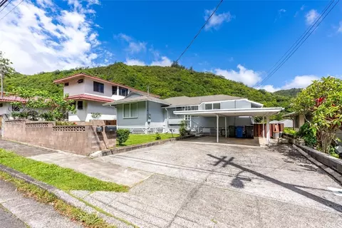 2533 Jasmine St, Honolulu, HI 96816