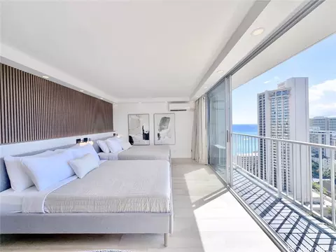 2427 Kuhio Ave #3105, Honolulu, HI 96815