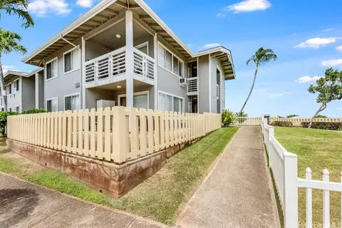 94-520 Kupuohi St #14/104, Waipahu, HI 96797