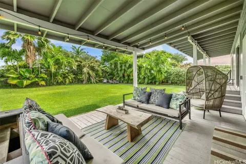 78 N Kainalu Dr, Kailua, HI 96734