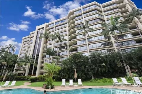 1525 Wilder Ave #601, Honolulu, HI 96822