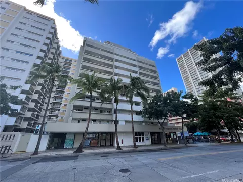 2463 Kuhio Ave #405, Honolulu, HI 96815