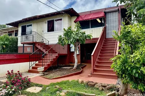1067 Maluna St, Honolulu, HI 96818