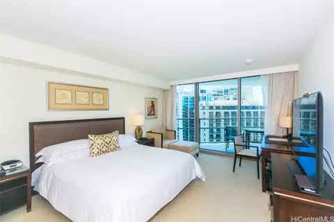 223 Saratoga Rd #2006, Honolulu, HI 96815