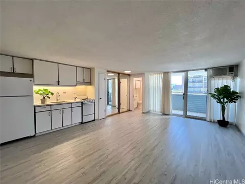 824 Kinau St #504, Honolulu, HI 96813