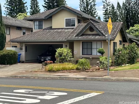 94-272 Olua Pl, Waipahu, HI 96797