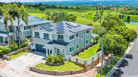94-1001 Kihikihi St, Waipahu, HI 96797